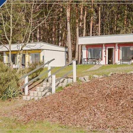 Bungalow Rot Uckeritz